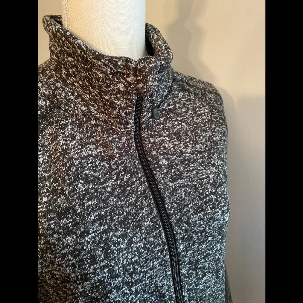 Avalanche Black and White Marled Fleece Lined Jacket Size Medium